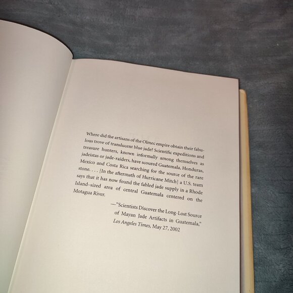 Book The Queen Jade Adventure Novel Yxta Maya Murray Guatemala Olmec History - Picture 7 of 10